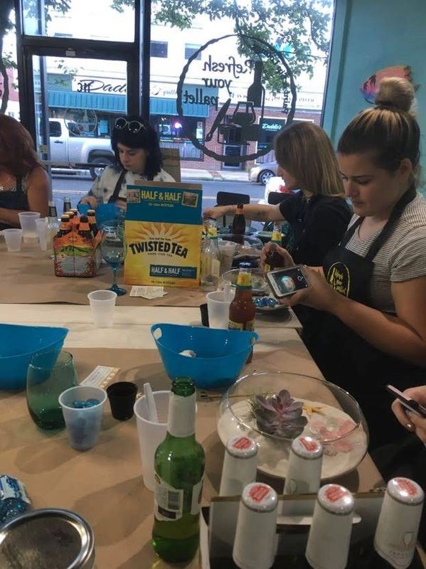 DIY Art Project Classes by Refresh Your Pallet